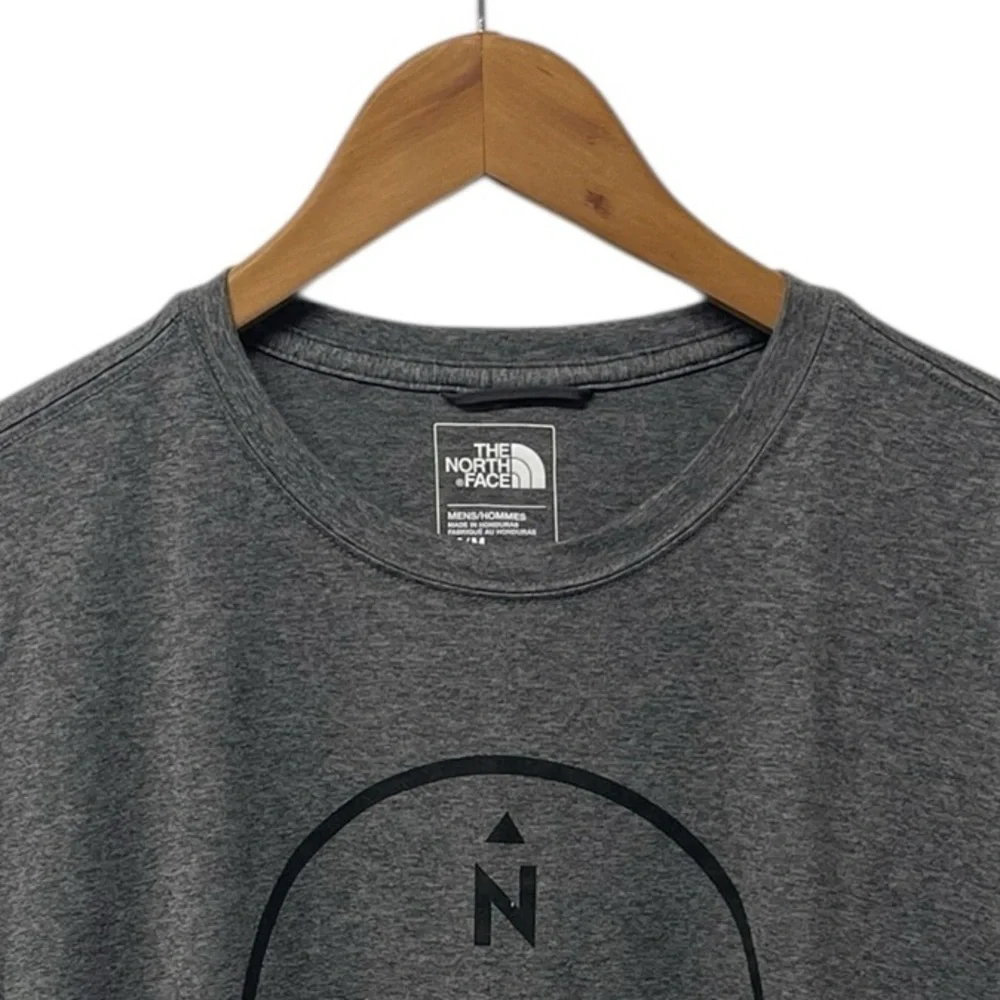 TS1075 Men’s The North Face Outdoor Performance Brand T Shirt M